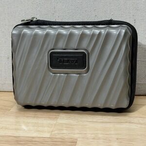 TUMI For Delta Airlines Hard Shell Amenity Kit Travel Case Organizer Only Gray